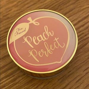 Too Faced Peach Setting Powder